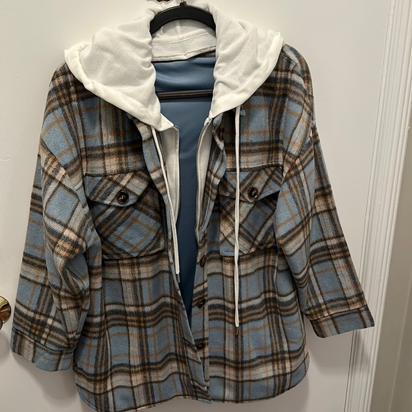 REVOLVE x Central Park West Barnes Flannel Jacket, Size M, NEVER WORN - Picture 3 of 4